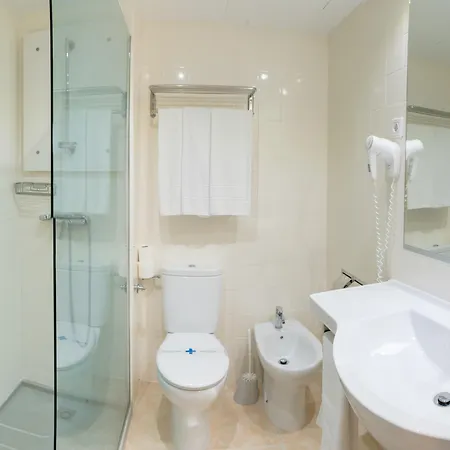 Evenia Olympic Готель