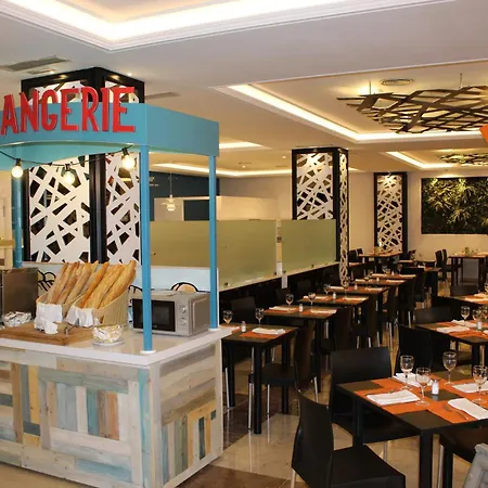 Evenia Olympic מלון